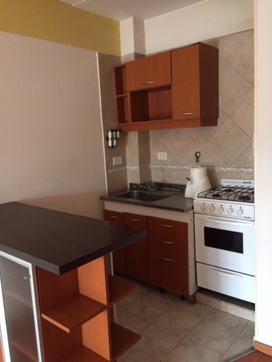 DEPTO DE 3 AMB CON COCHERA — foto 5