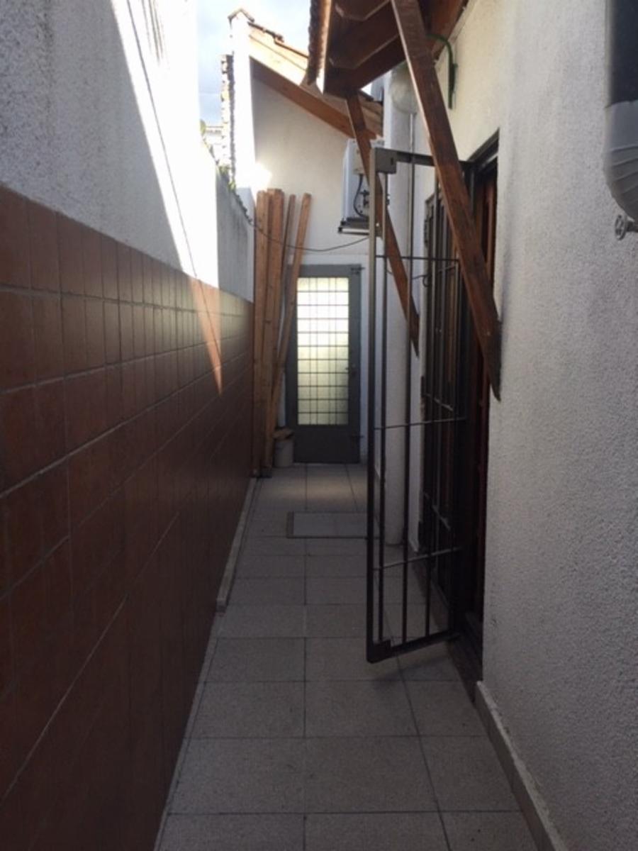 IMPECABLE CASA DE 3 AMB — foto 15