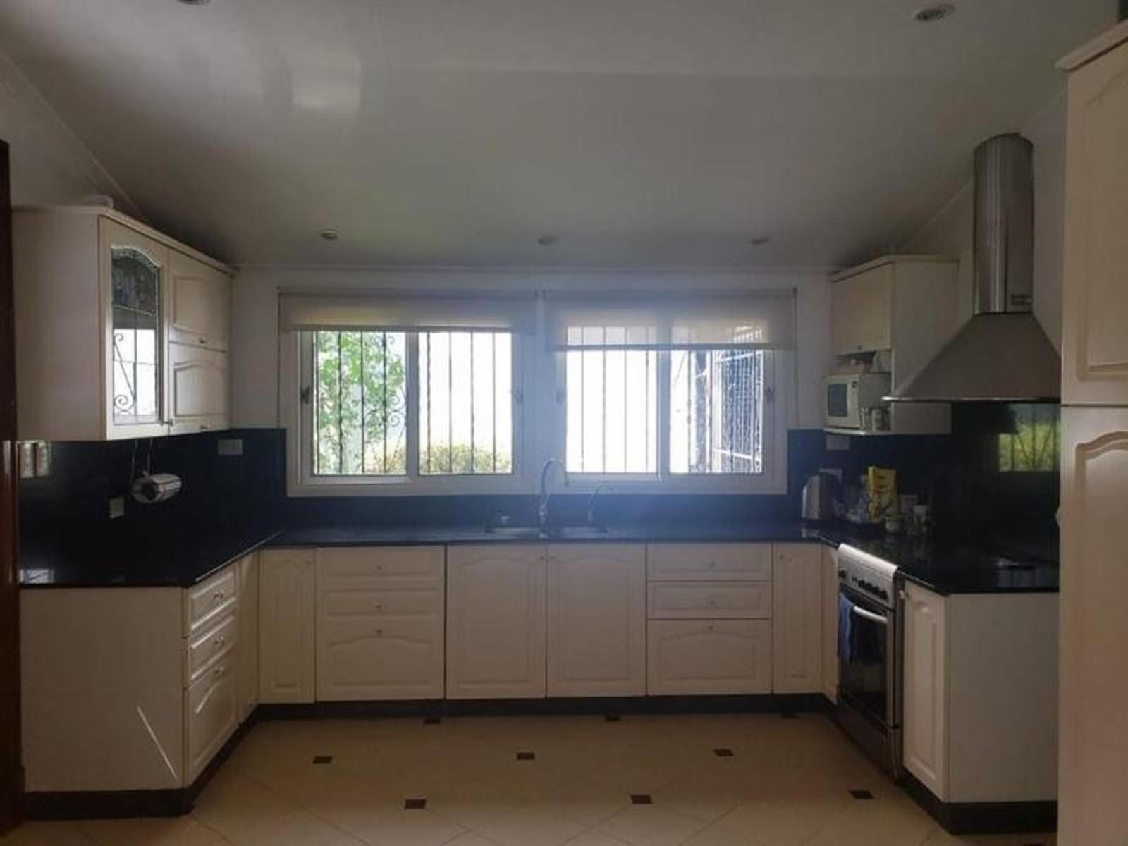 CHALET INGLES DE 4 AMB — foto 4