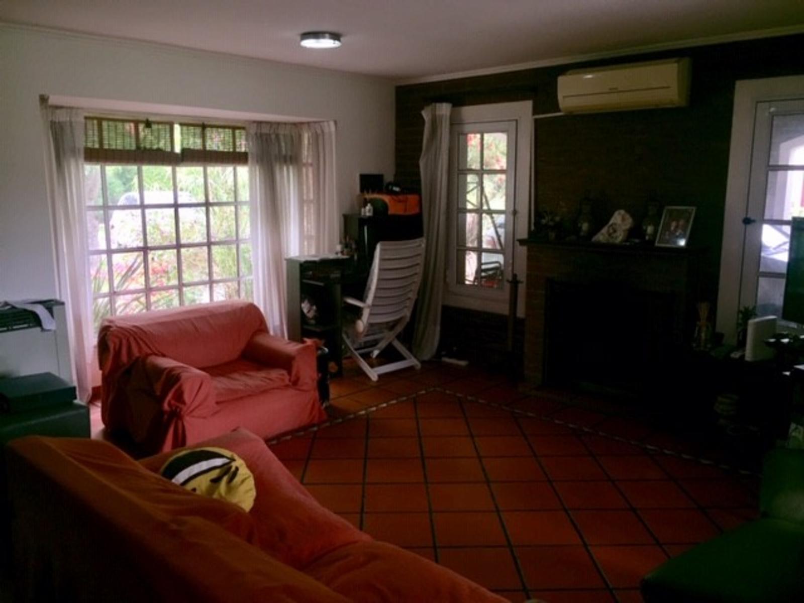 GRAN OPORTUNIDAD IMPORTANTE CHALET DE 5 AMB — foto 5