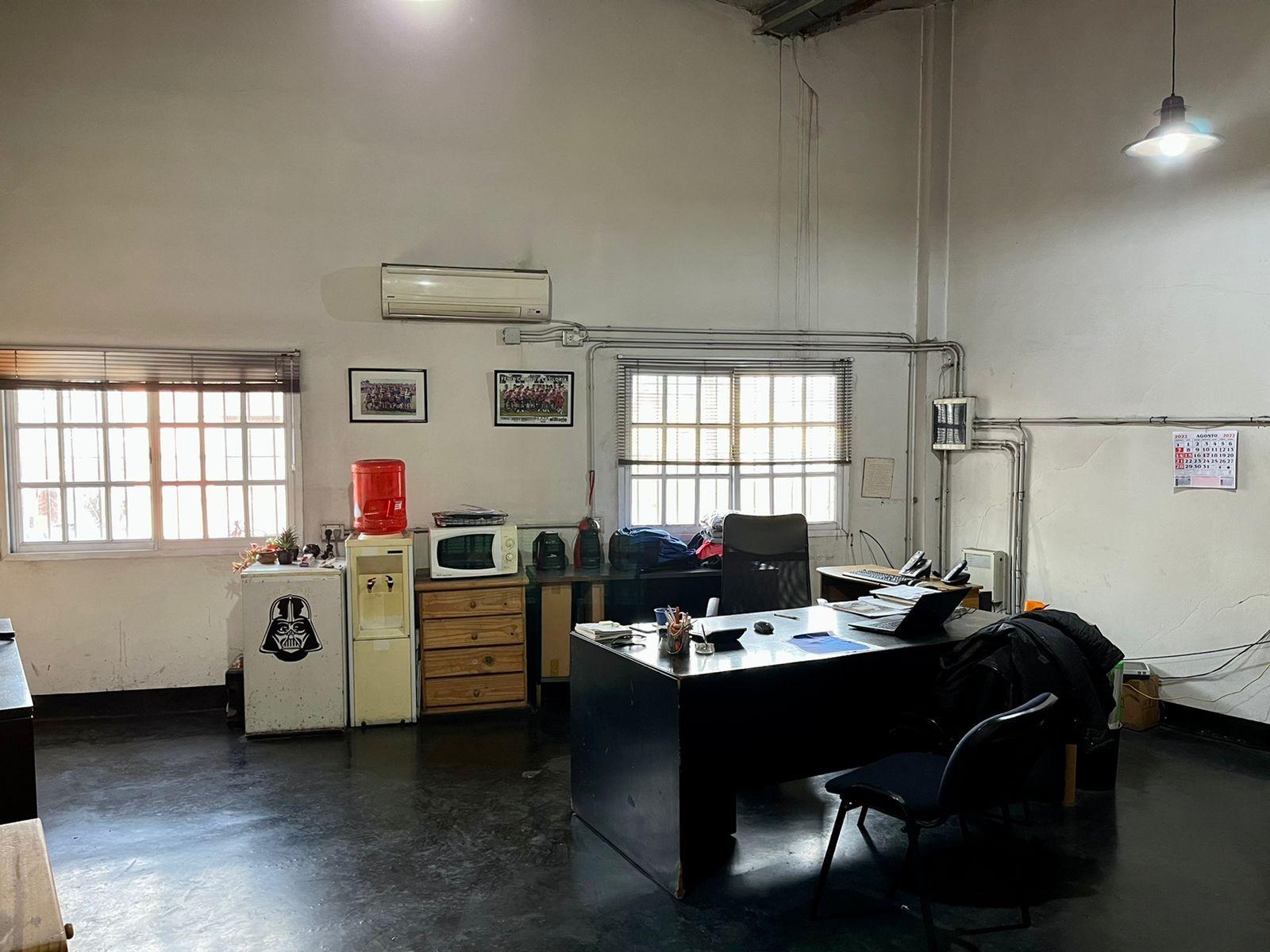 IMPORTANTE GALPON EN VENTA — foto 4