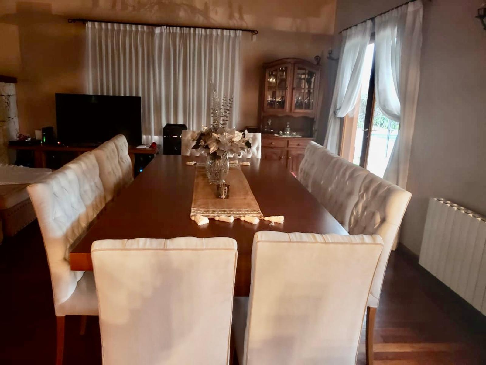 IMPORTANTE CHALET DE 6 AMB EN COUNTRY EL PARAISO — foto 3