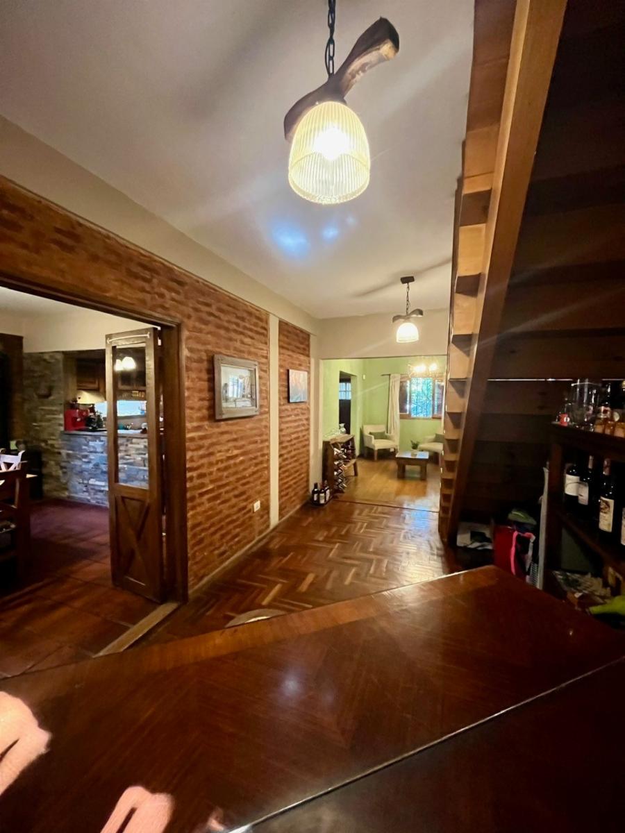 CHALET DE 5 AMB CON PISCINA EN ADROGUE — foto 6
