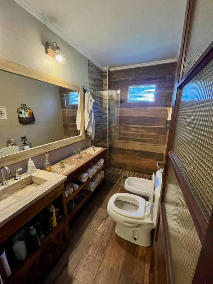 CHALET DE 5 AMB CON PISCINA EN ADROGUE — foto 11