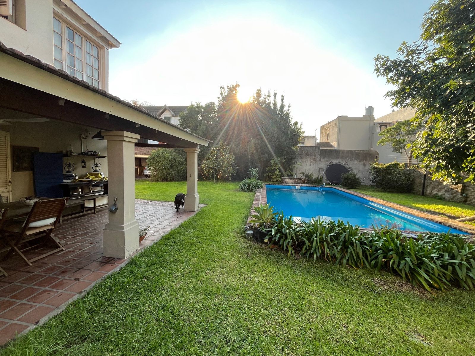 CHALET DE 5 AMB SOBRE IMPORTANTE LOTE — foto 7