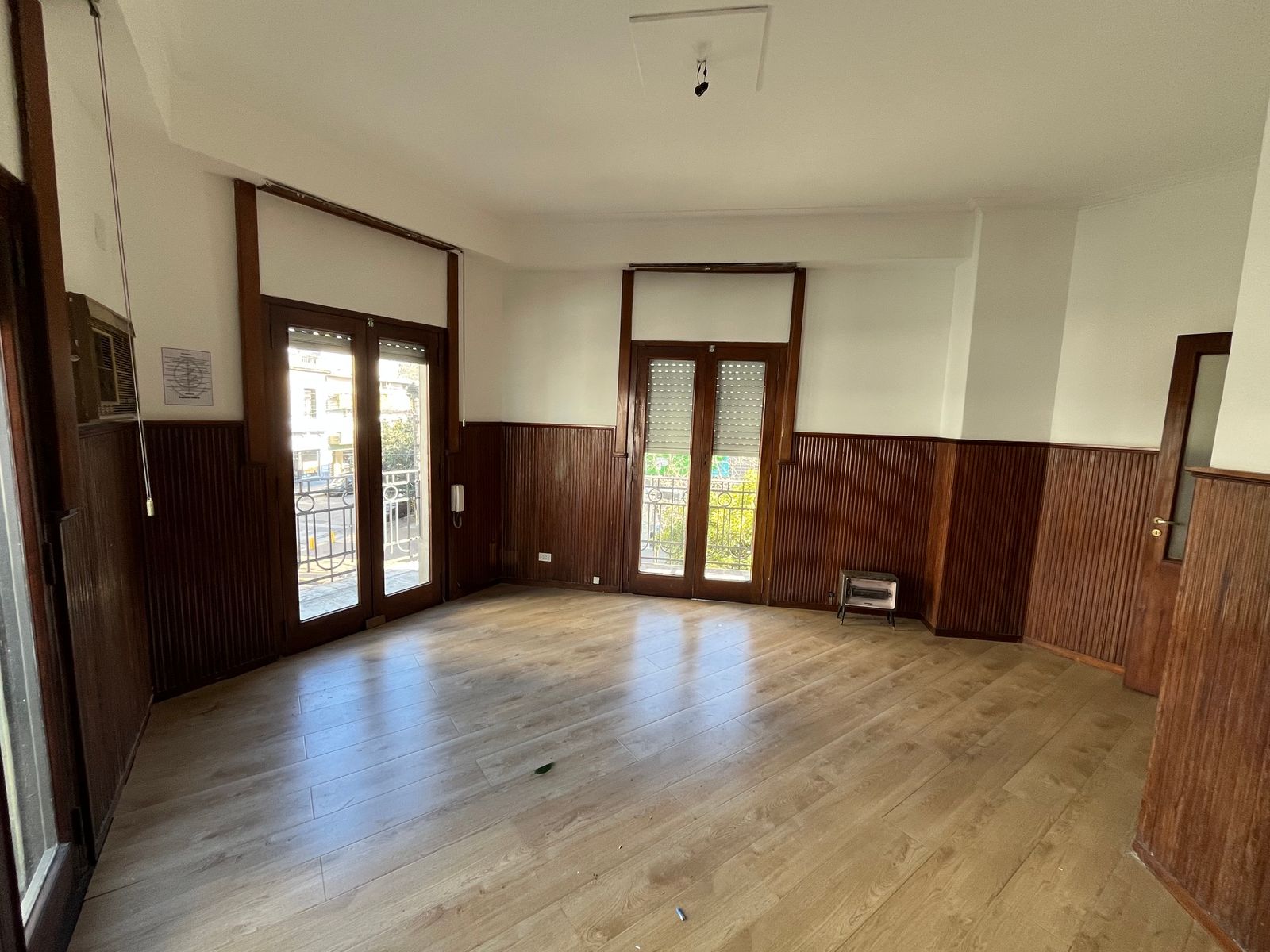 OFICINAS DE 4 AMB EN VENTA O ALQUILER - 5
