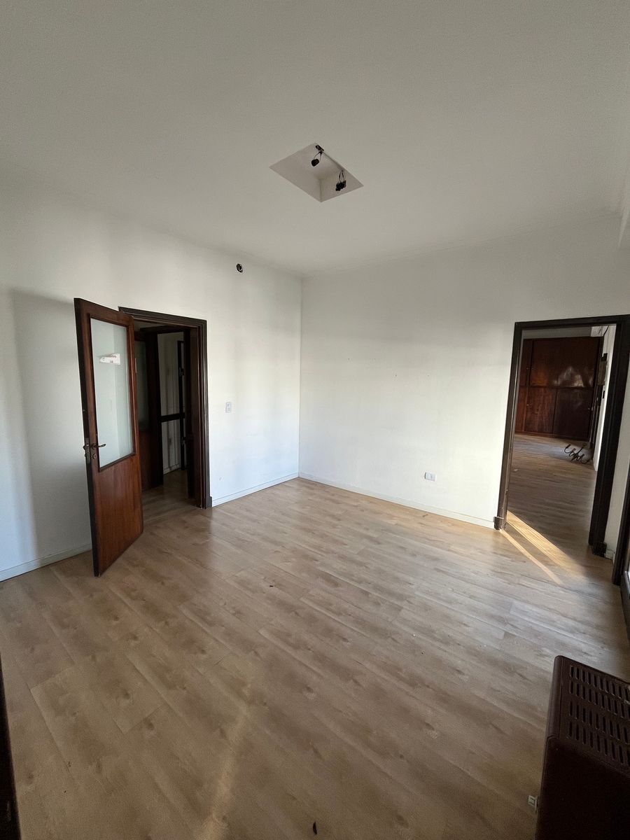 OFICINAS DE 4 AMB EN VENTA O ALQUILER - 6