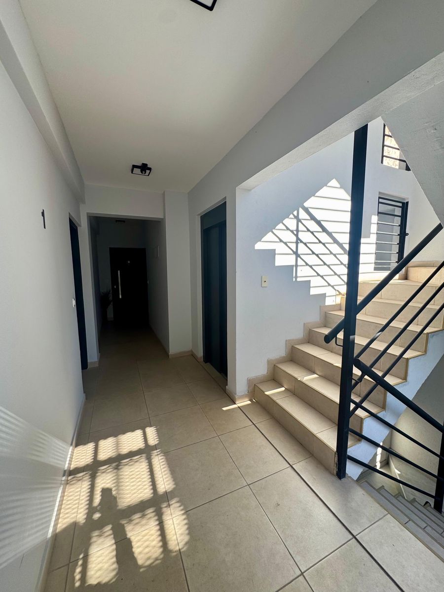 IMPECABLE MONOAMBIENTE A ESTRENAR EN BANFIELD - 10