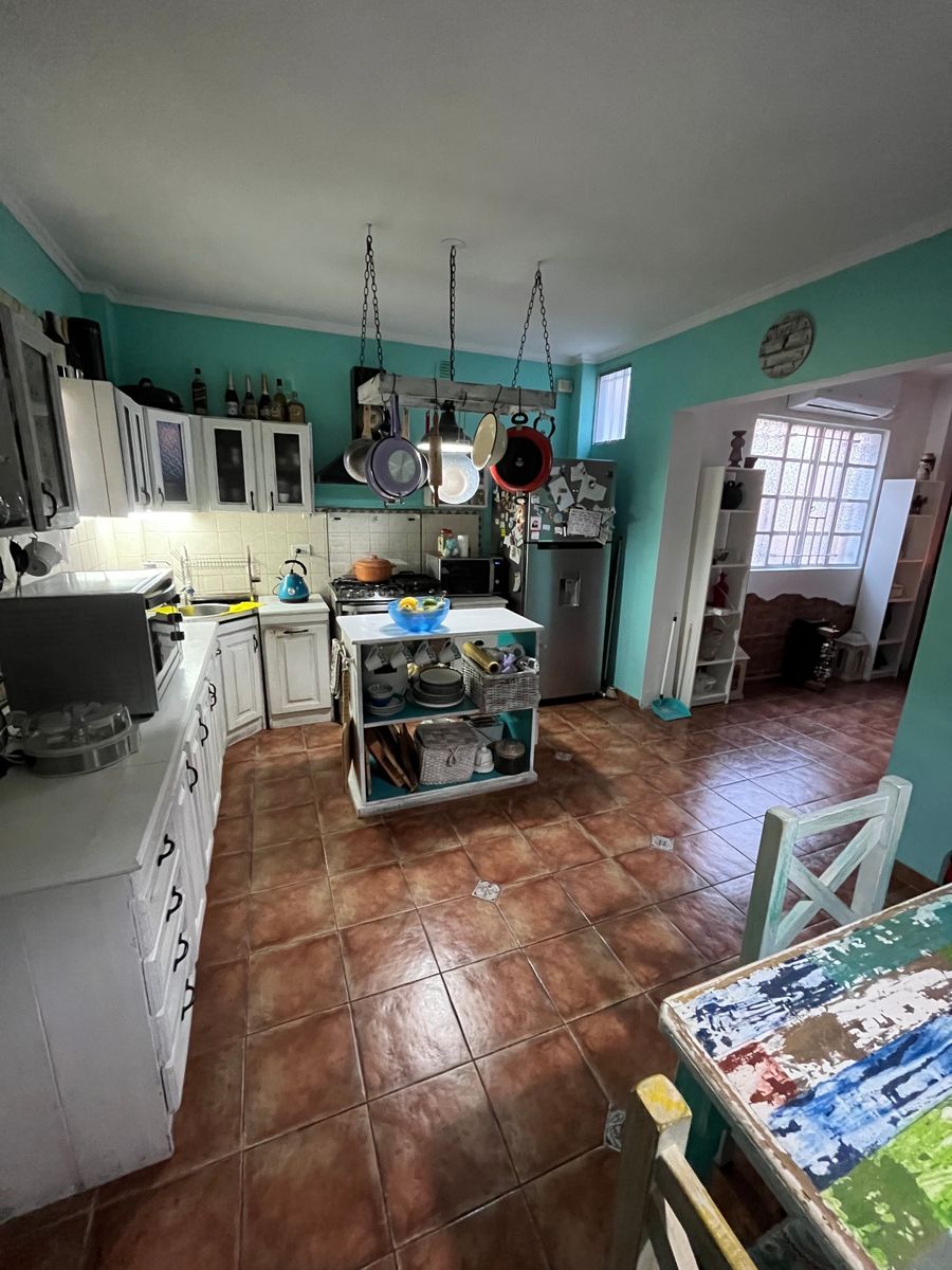 MUY LINDA CASA EN UNA PLANTA DE 3 AMB - 10
