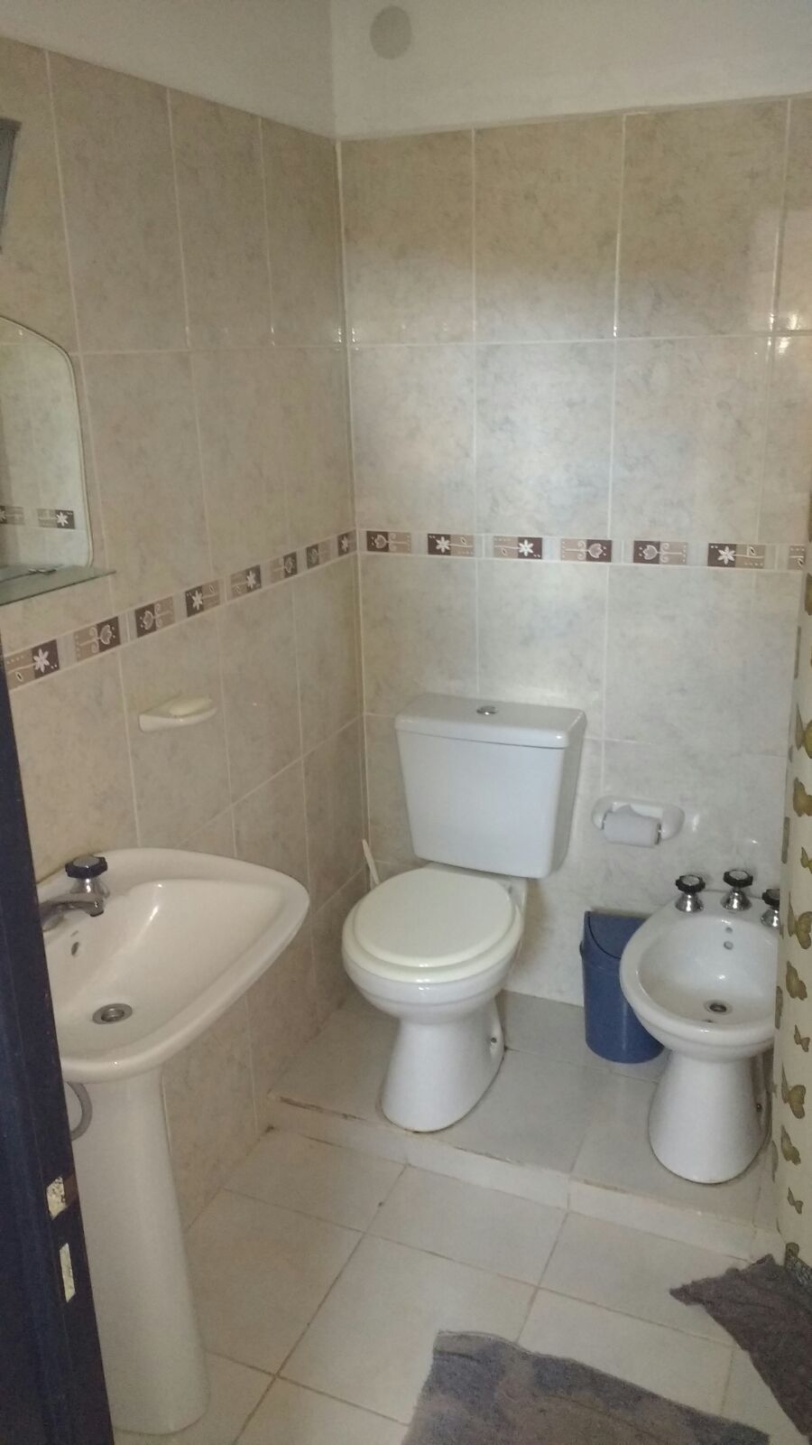 Hermosa casa zona fantasio a una cuadra del rio. — foto 4