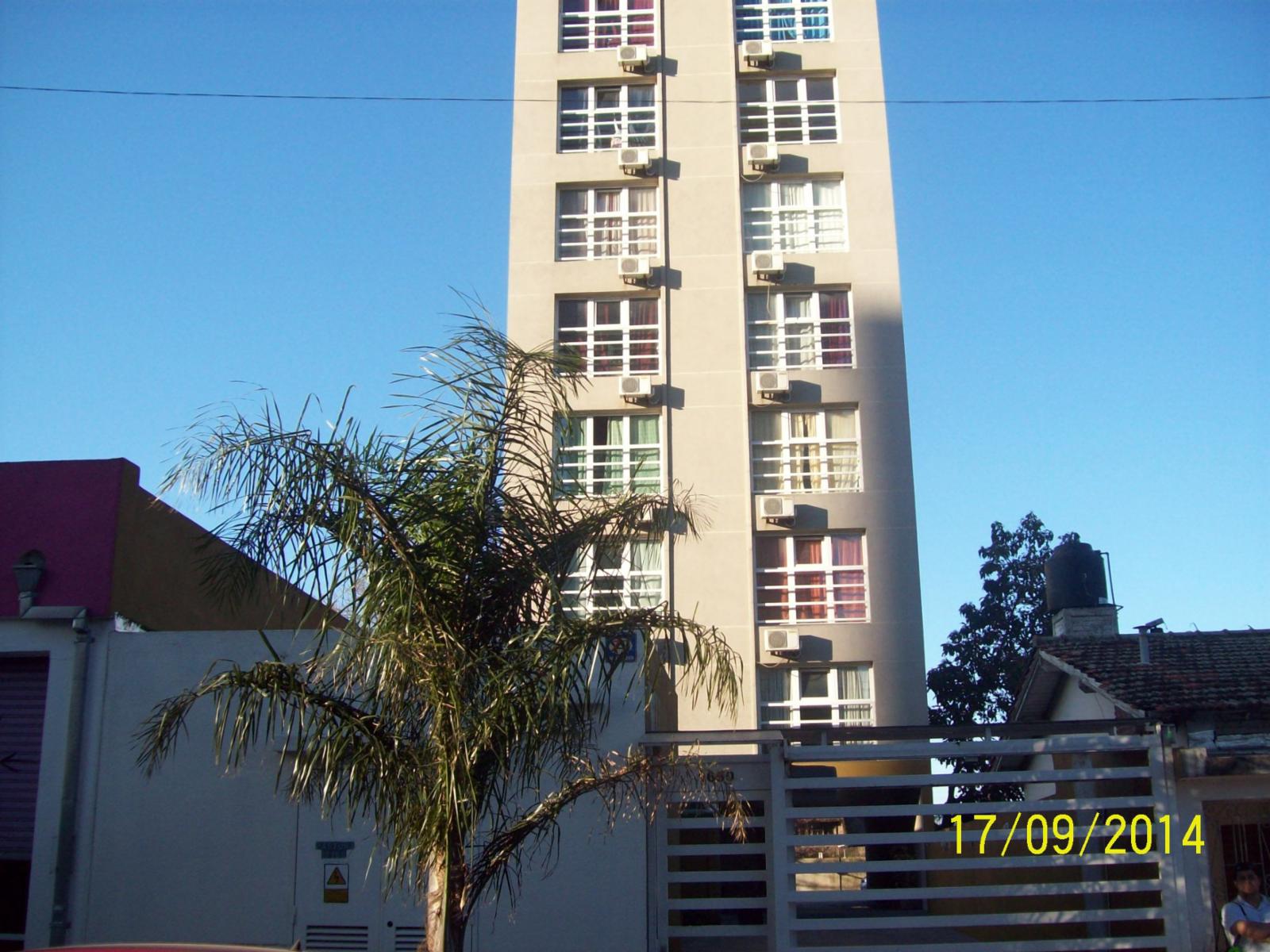 MONOAMBIENTE EN MUÑIZ CENTRO EDIFICIO ITATI I