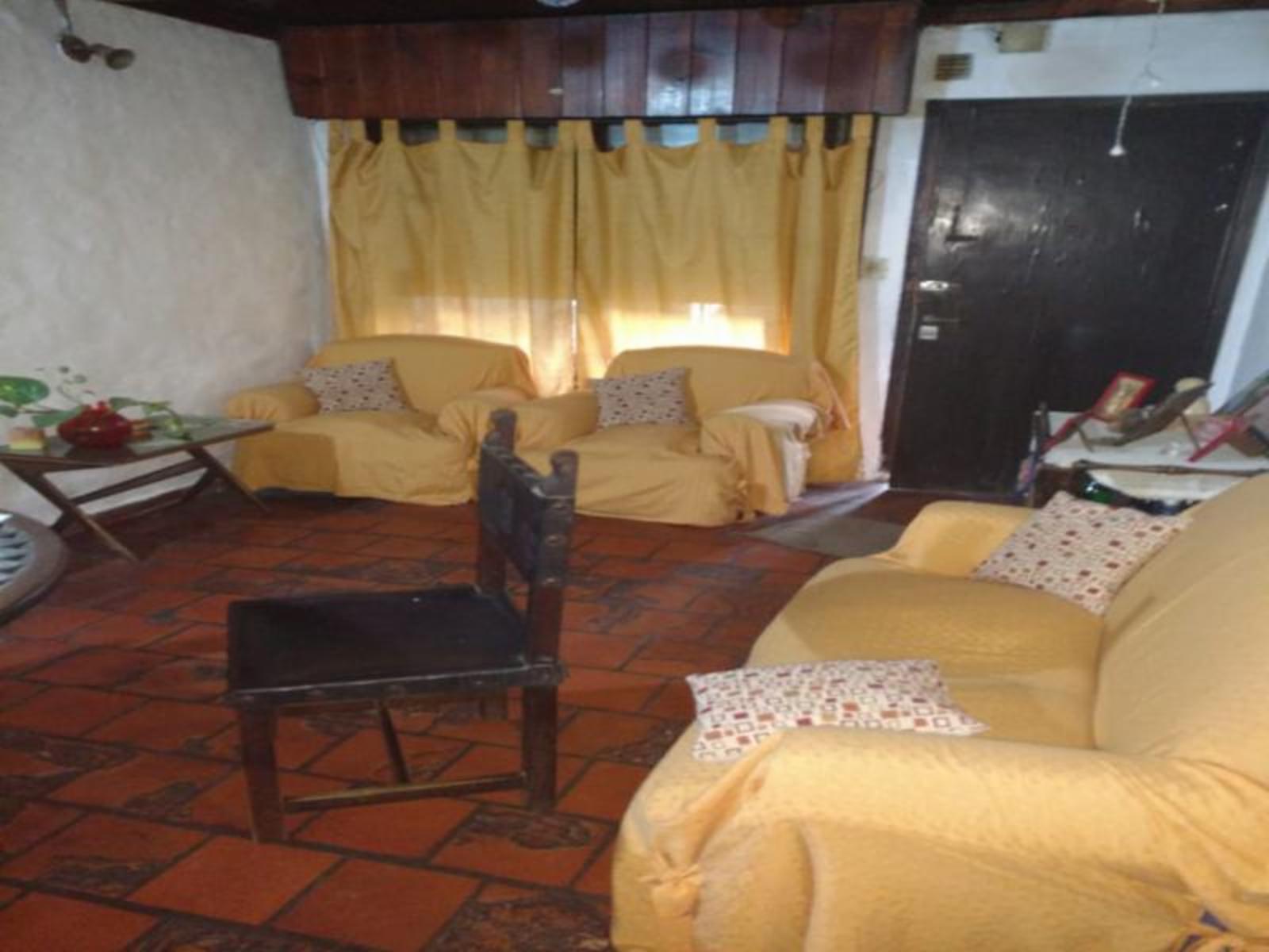 EXCELENTE OPORTUNIDAD CASA EN BELLA VISTA CON PISCINA — foto 3