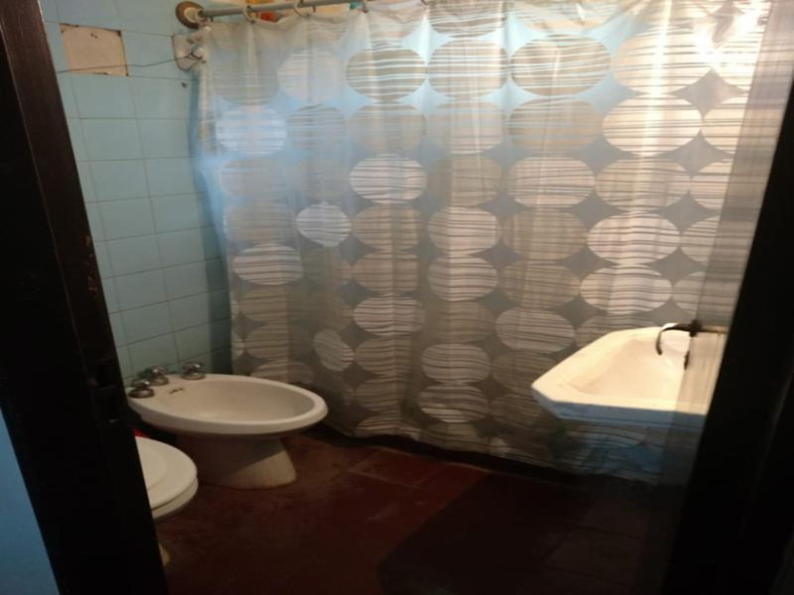 EXCELENTE OPORTUNIDAD CASA EN BELLA VISTA CON PISCINA — foto 4