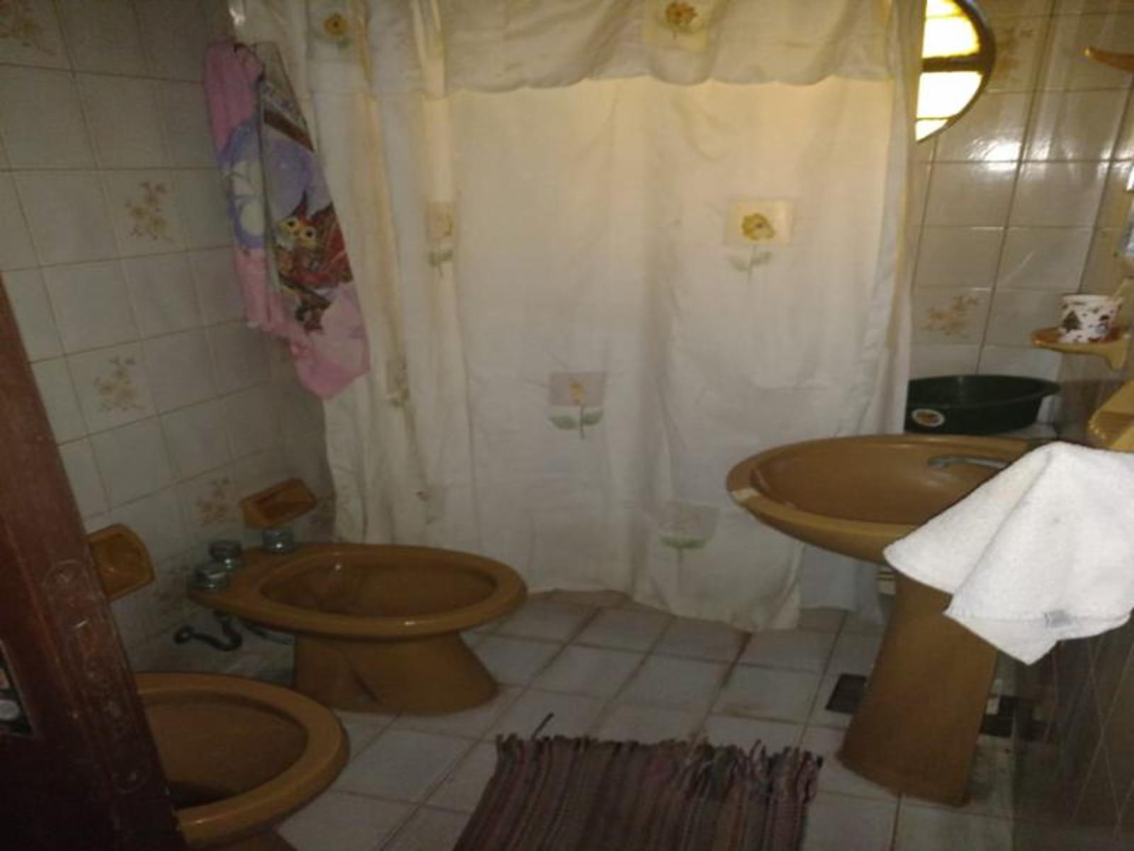 EXCELENTE OPORTUNIDAD CASA EN BELLA VISTA CON PISCINA — foto 6