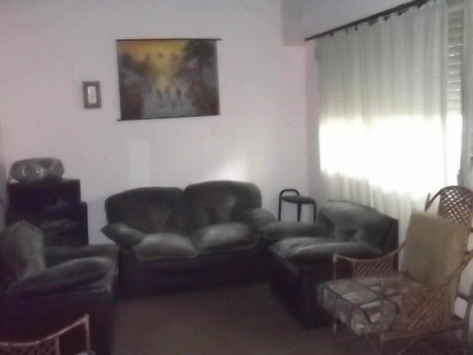 Casa 3 amb, a refaccionar en Muñiz