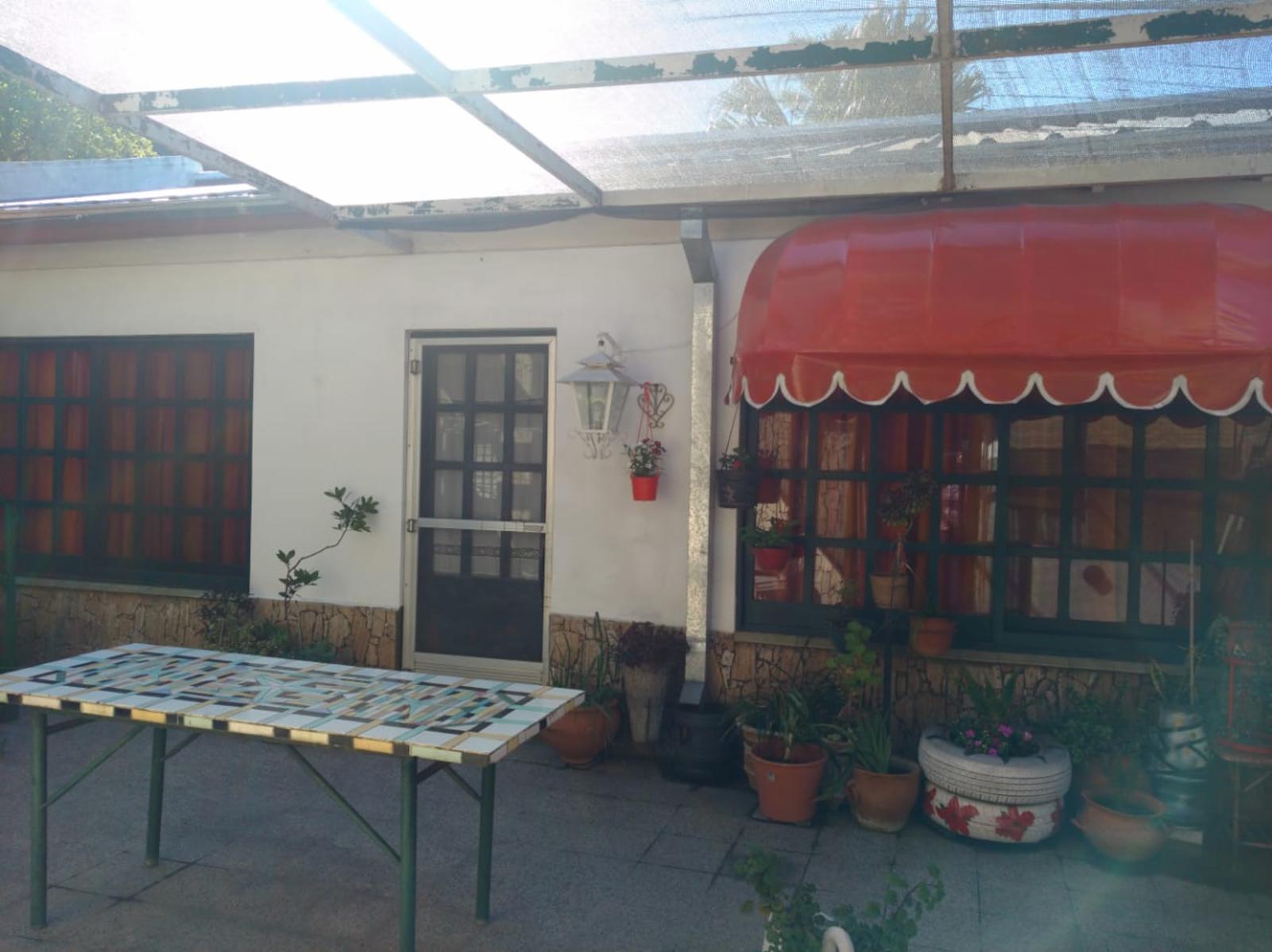 HERMOSO CHALET A METROS DE SARGENTO CABRAL