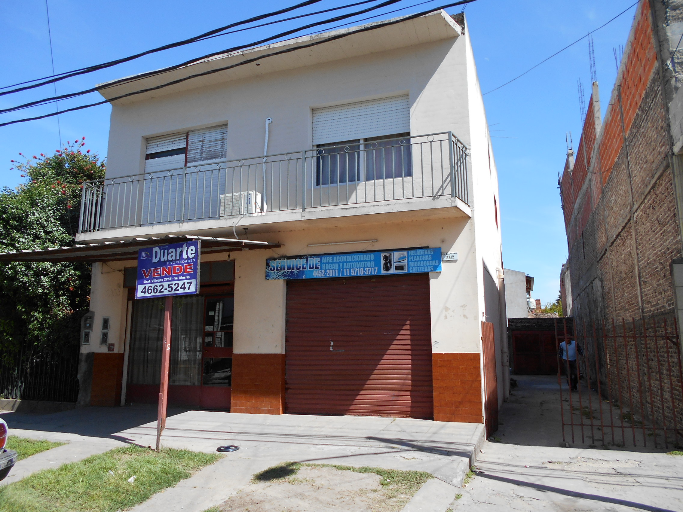 2 casas y 2 locales en venta en William Morris. Ideal Inversor. — foto 2
