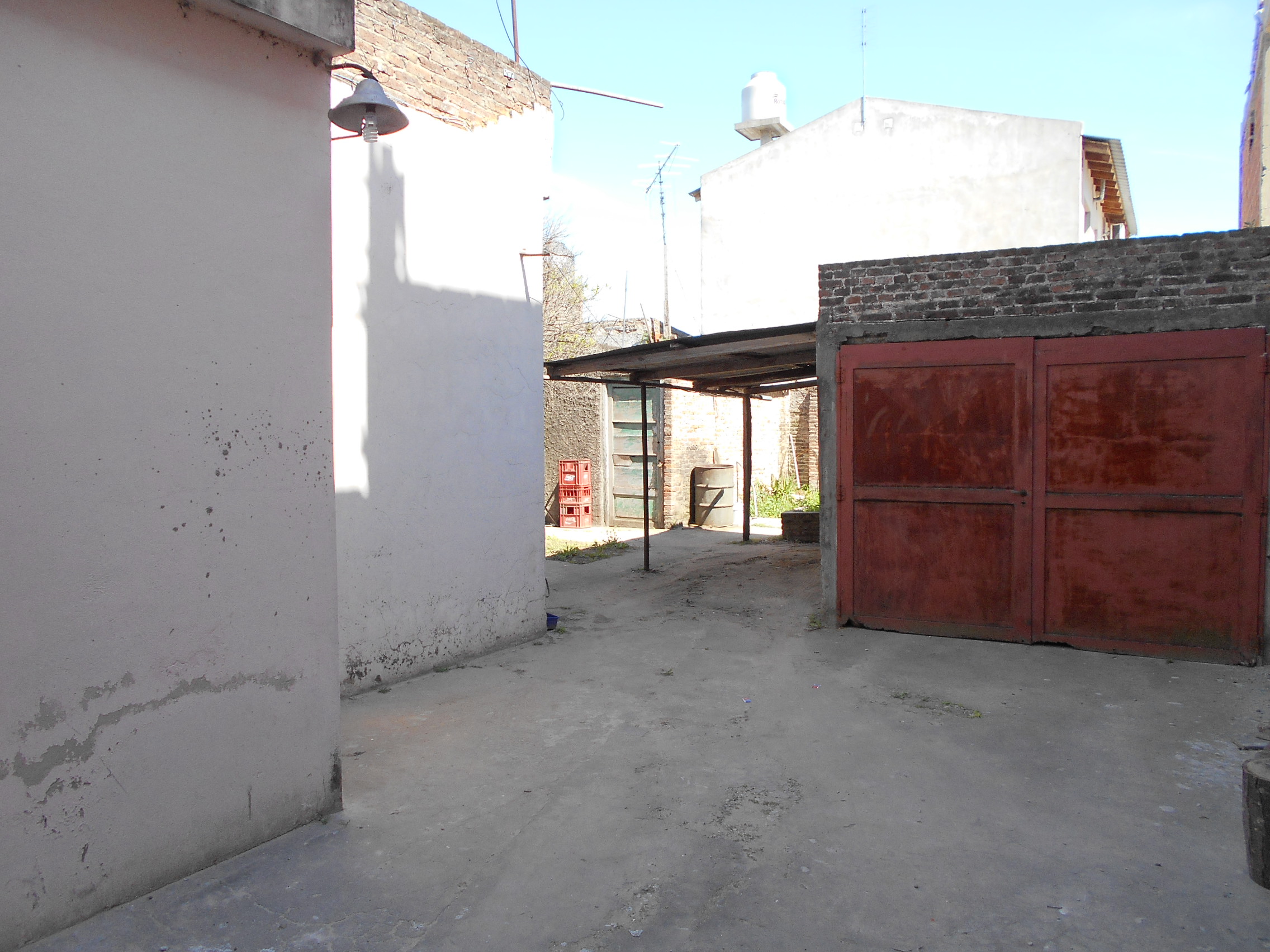 2 casas y 2 locales en venta en William Morris. Ideal Inversor. — foto 4