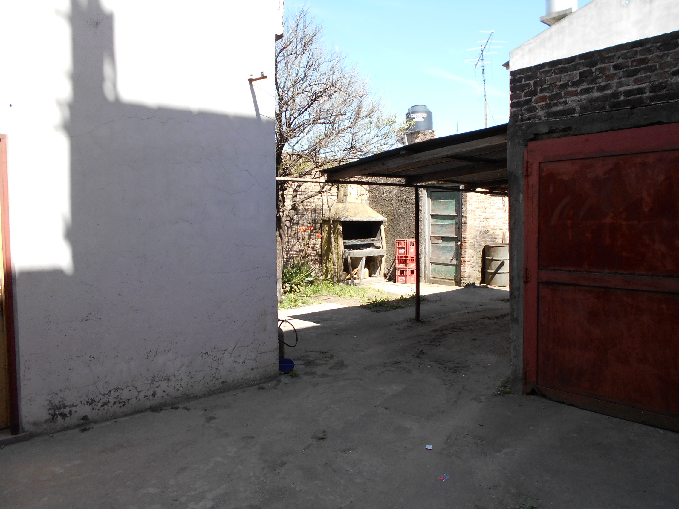 2 casas y 2 locales en venta en William Morris. Ideal Inversor. — foto 5
