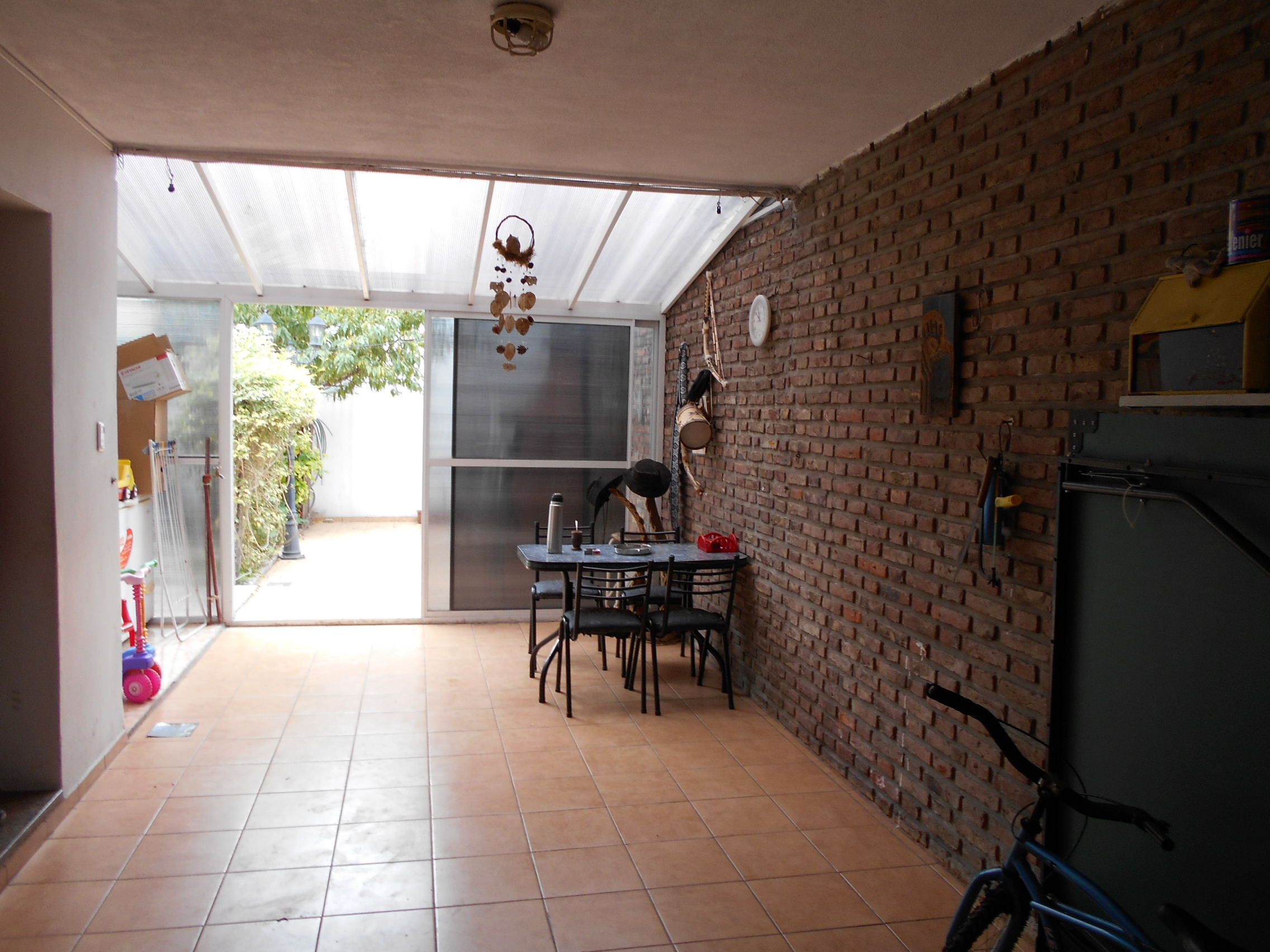 Casa en dos plantas 3 dormitorios - Familia numerosa - Apta credito — foto 8