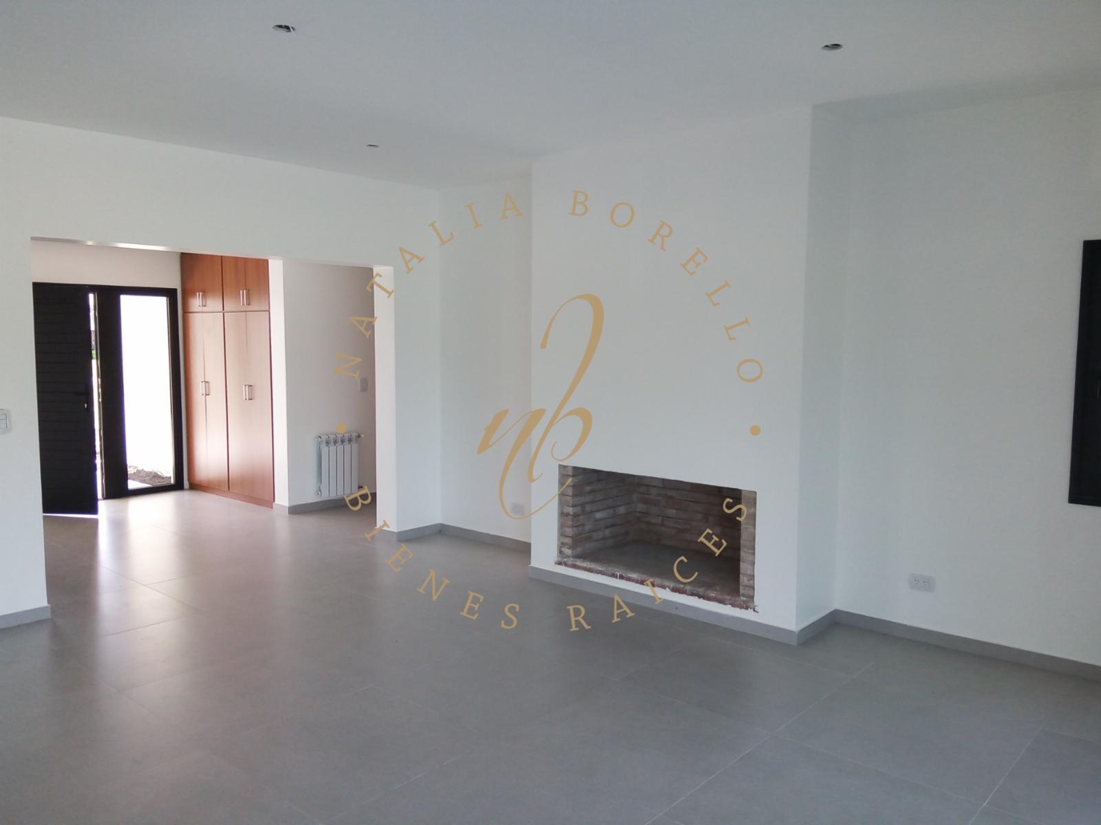 Importante casa de categoría a estrenar de tres dormitorios amplio parque y piscina. — foto 14