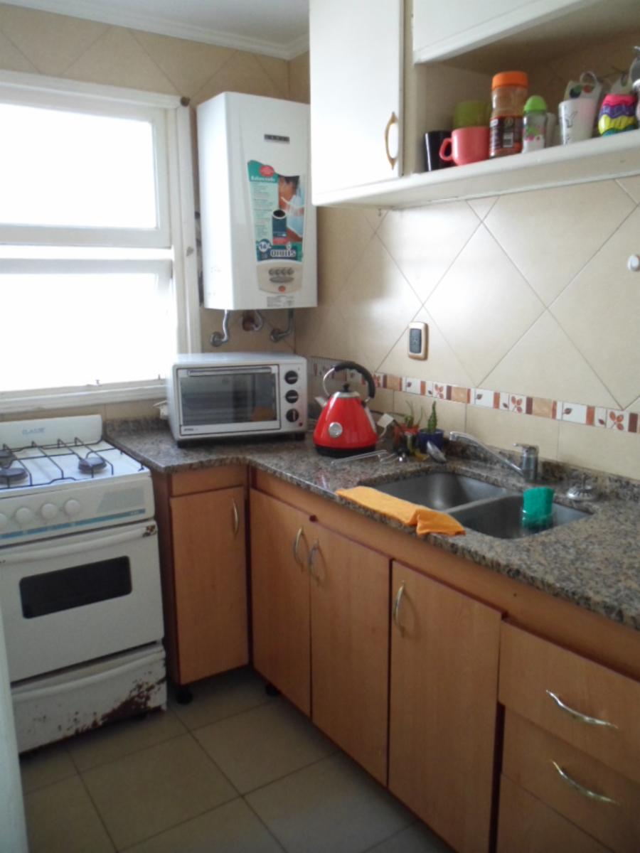 Departamento de 2 ambientes, se vende con muebles. Luminoso. — foto 10