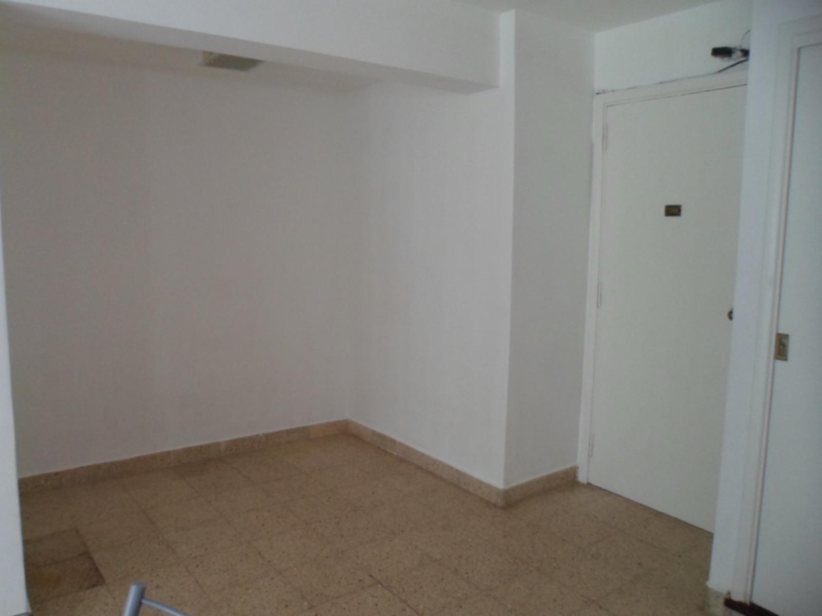 Departamento de 2 ambientes, se vende con muebles. Luminoso. — foto 12