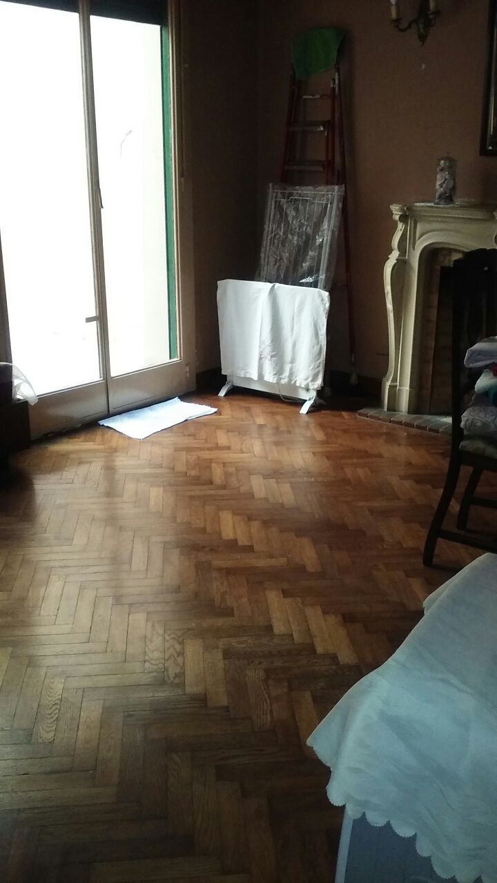 DEPARTAMENTO DE 3 AMBIENTES CON DEPENDENCIA Y 2 PATIOS, AL CONTRAFRENTE, A MTS. DE AV. RIVADAVIA Y SUBTE "A", MUY BUEN ESTADO — foto 5