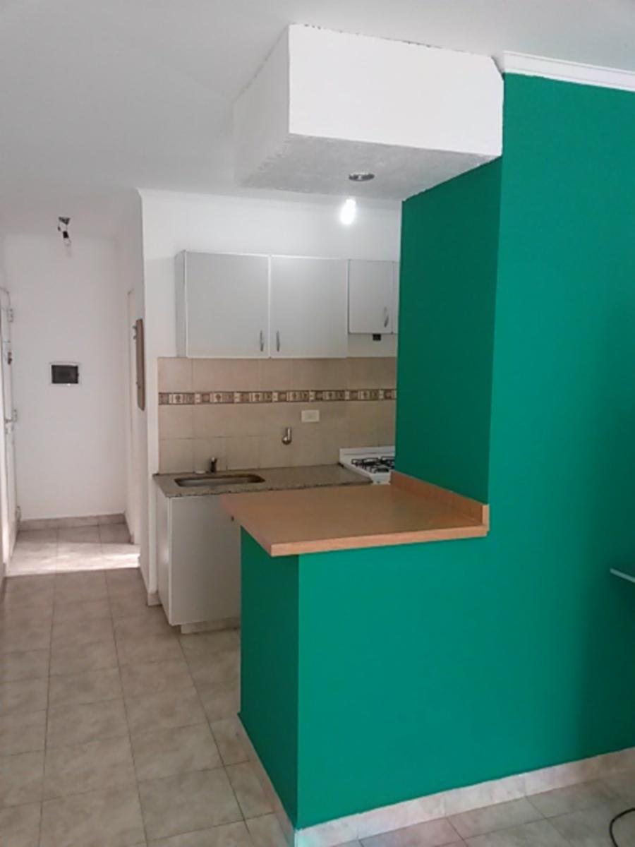 Funcional Amplio UNS Mitre 1549 - 4