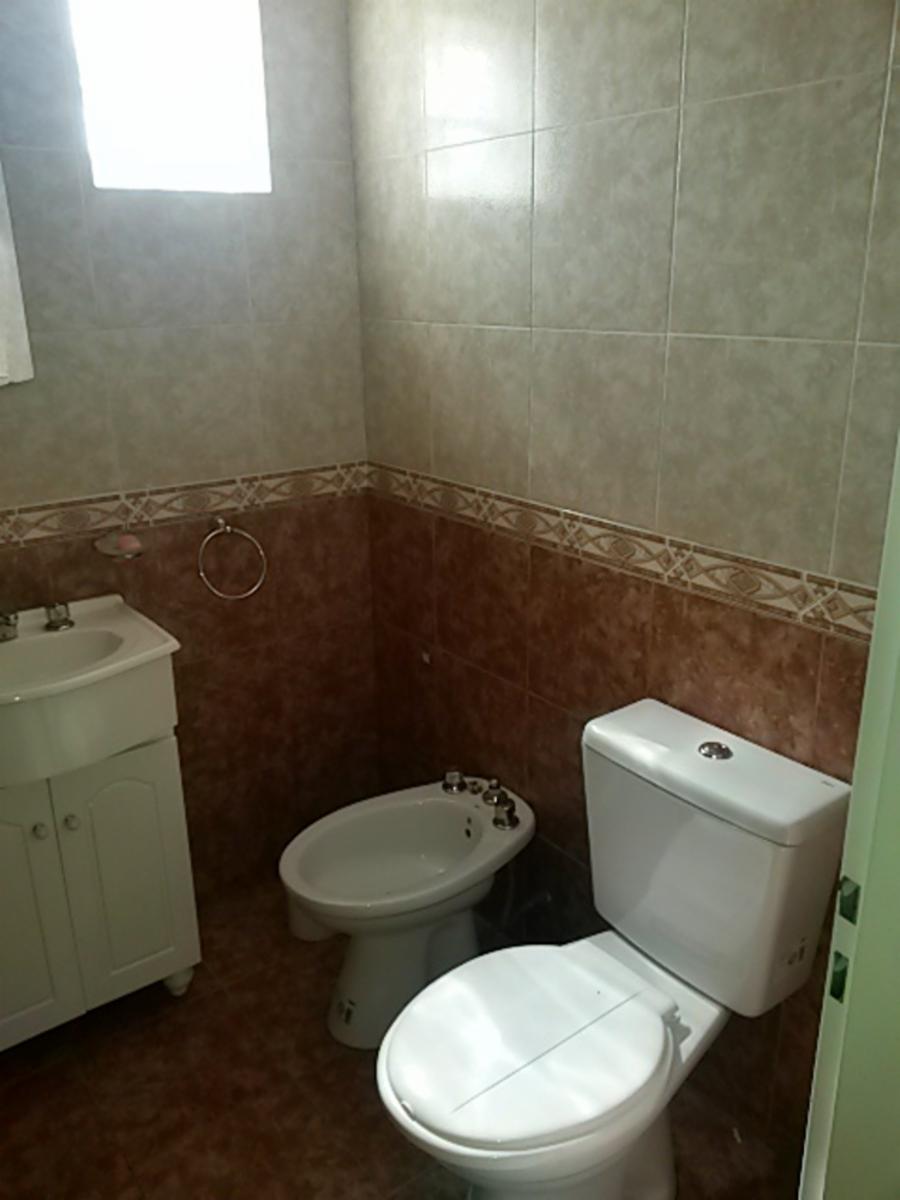 Funcional Amplio UNS Mitre 1549 - 5