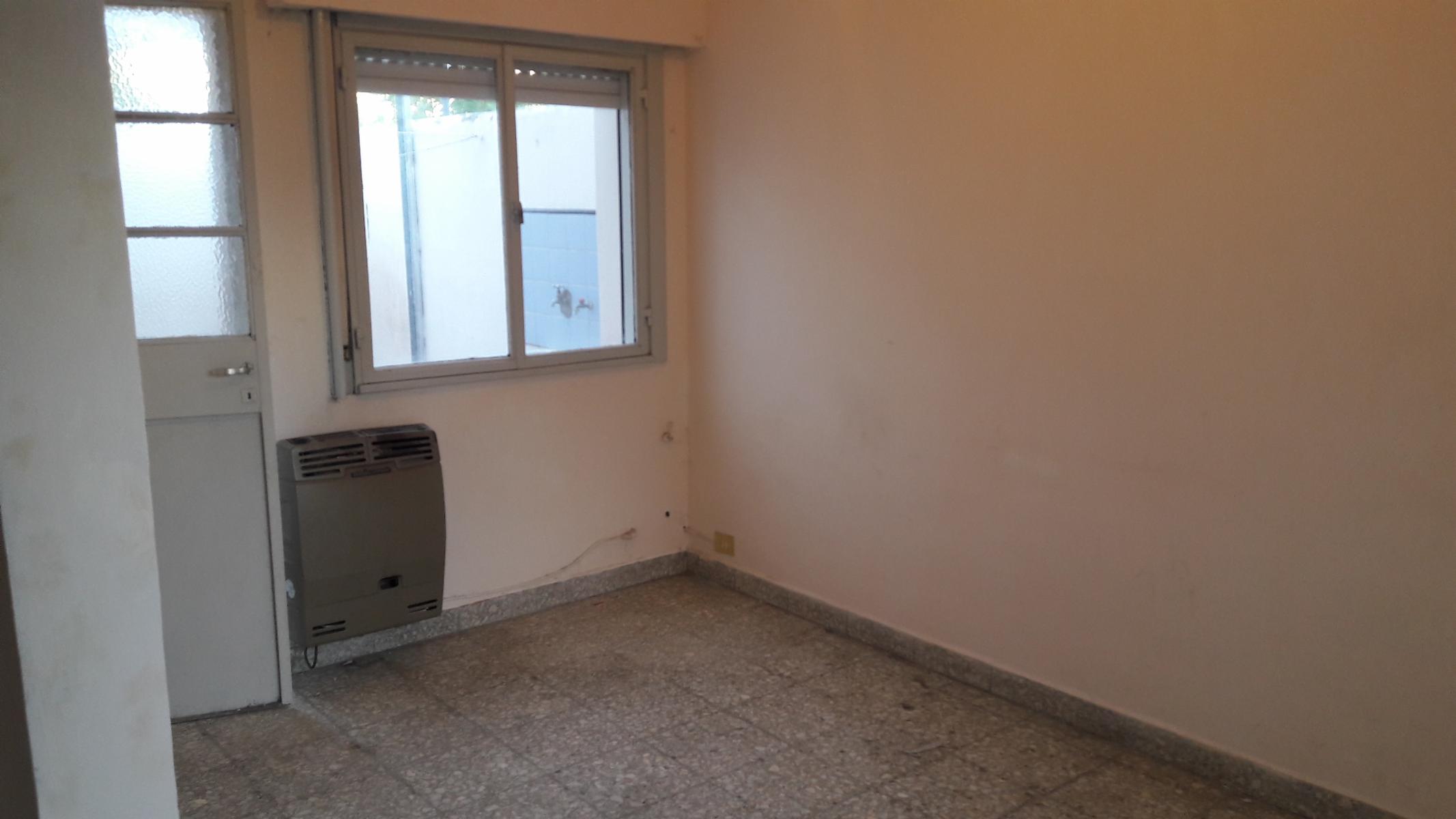 Departamento interno 2 dormitorios (1 chiquito) — foto 2