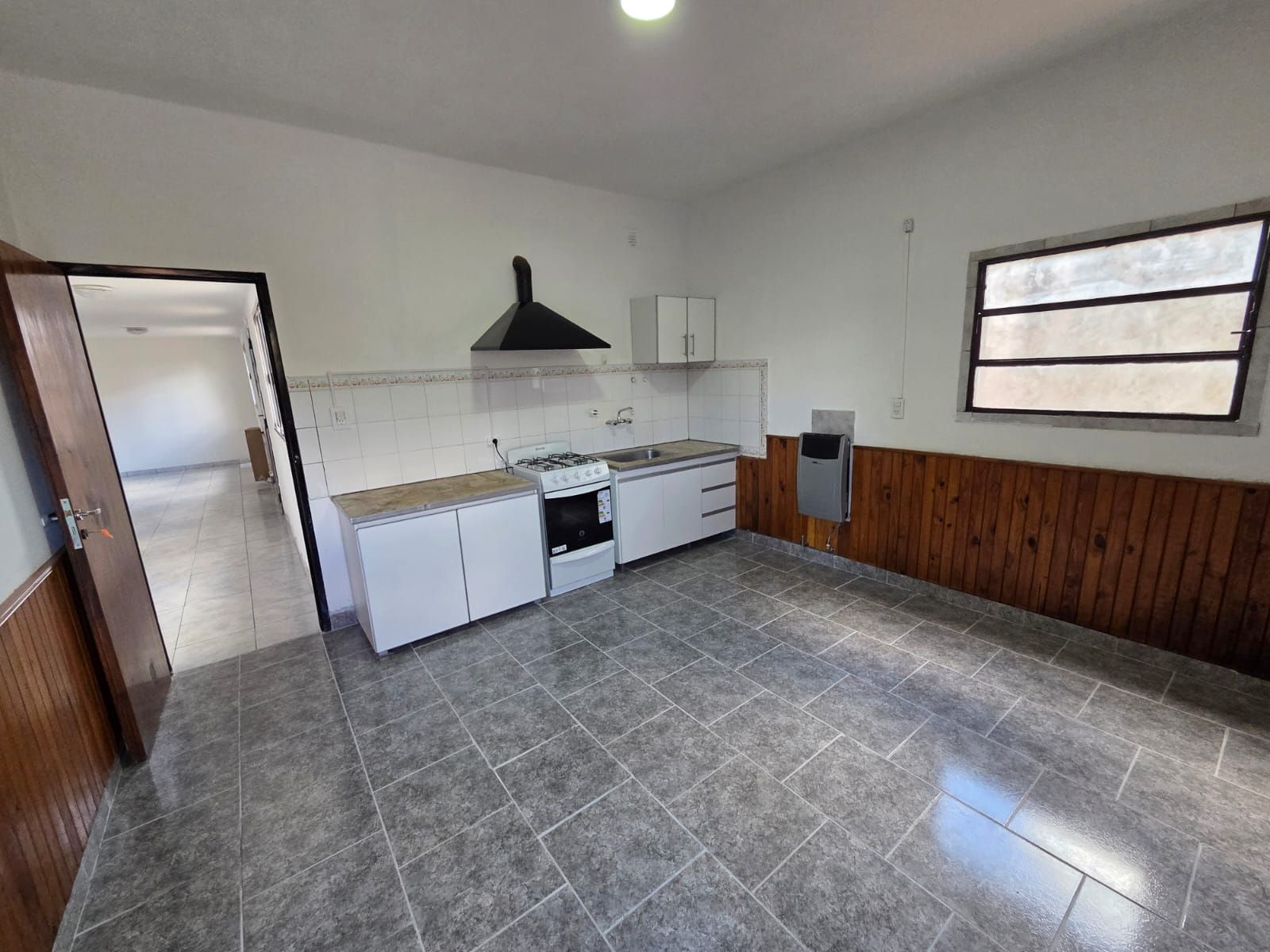Casa 2 dormitorios totalmente reciclada sin cochera — foto 2
