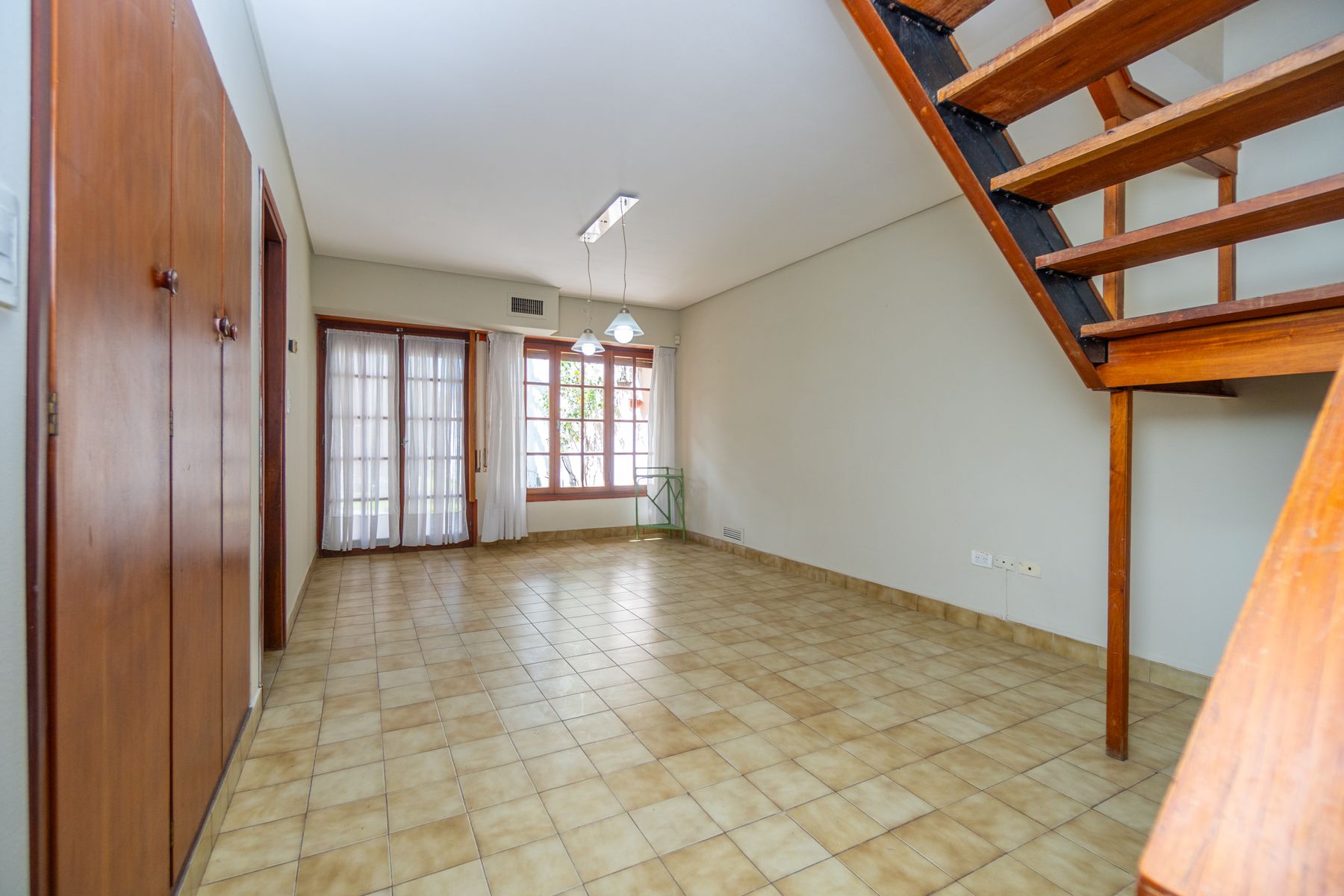 Casa 3 Dormitorios 253 mts2 cubiertos — foto 8