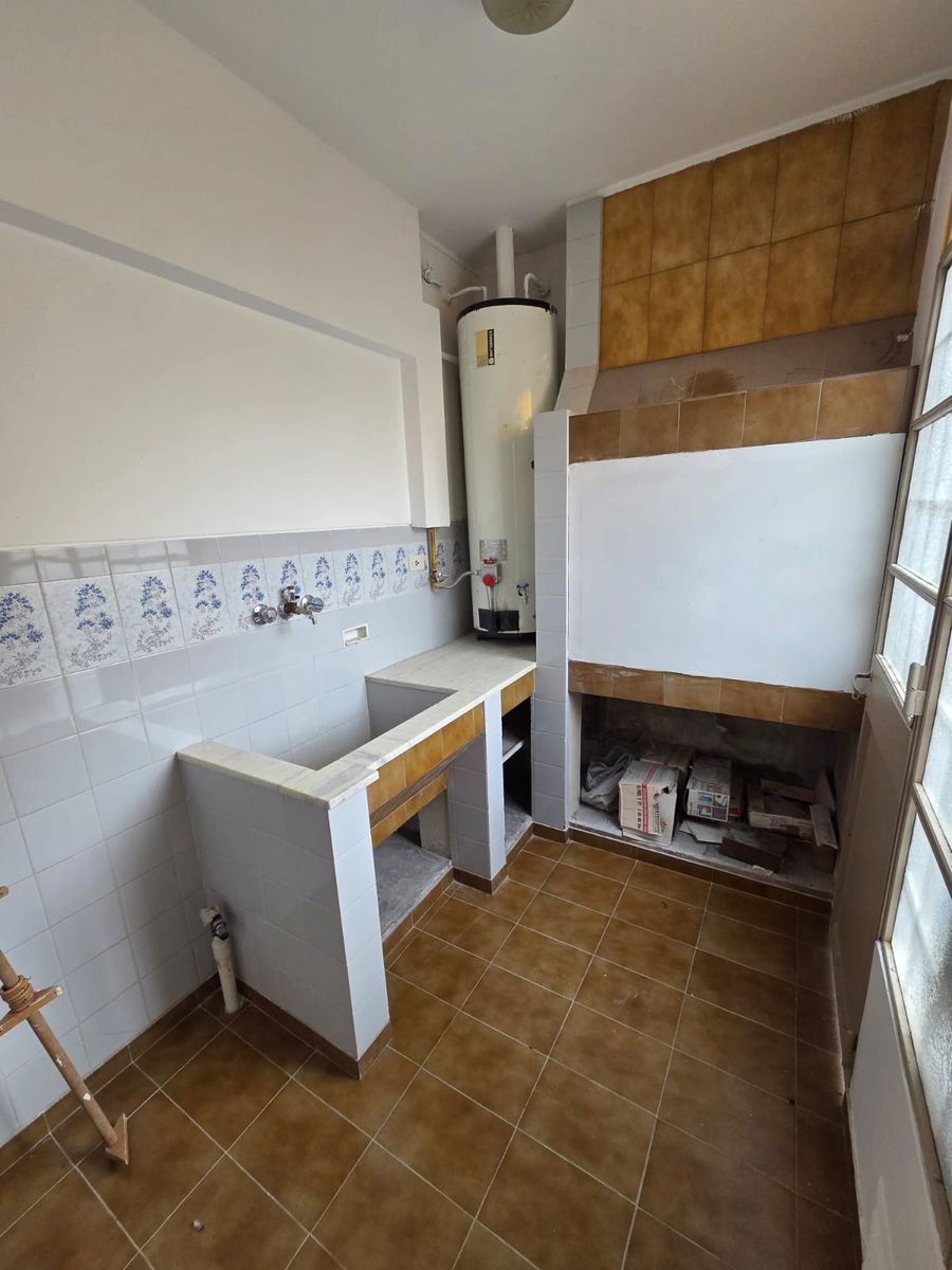 Casa Interna 3 dormitorios 2 baños SIN garaje - 16