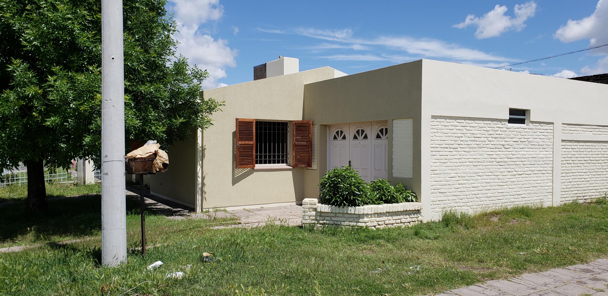 Casa 2 dormitorios Guarda Vieja 600 Brio Banco Provincia - 2