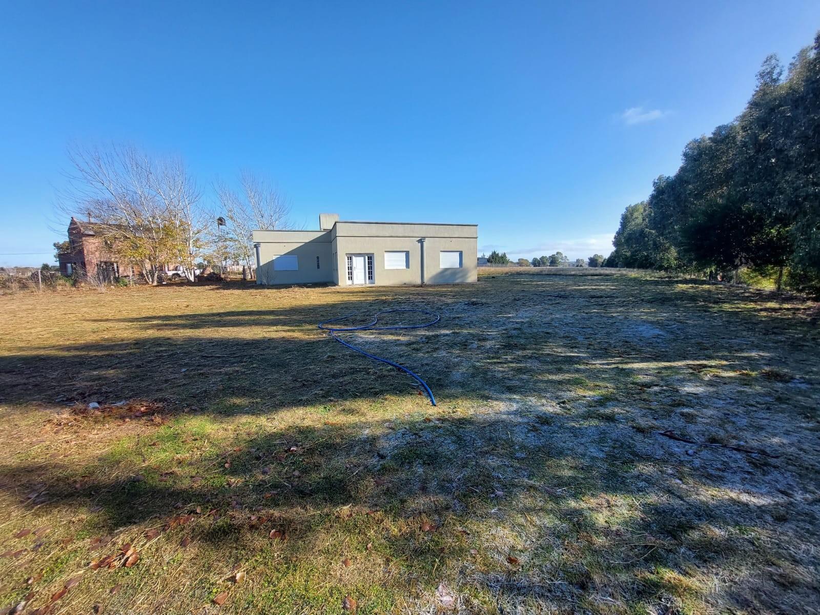 Casa-quinta sobre excelente lote de 40 x 120 mts de fondo — foto 4
