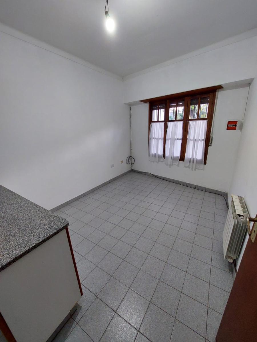 Casa 2 dormitorios en alquiler — foto 3