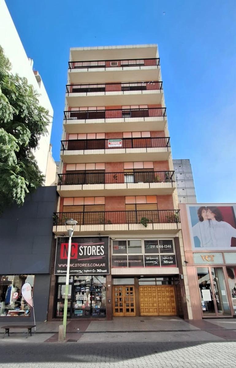 Piso 3 dormitorios a metros de Av. Alem