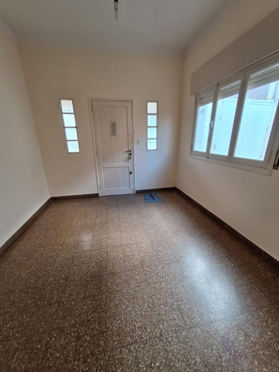 Casa 2 dormitorios en Alquiler — foto 2