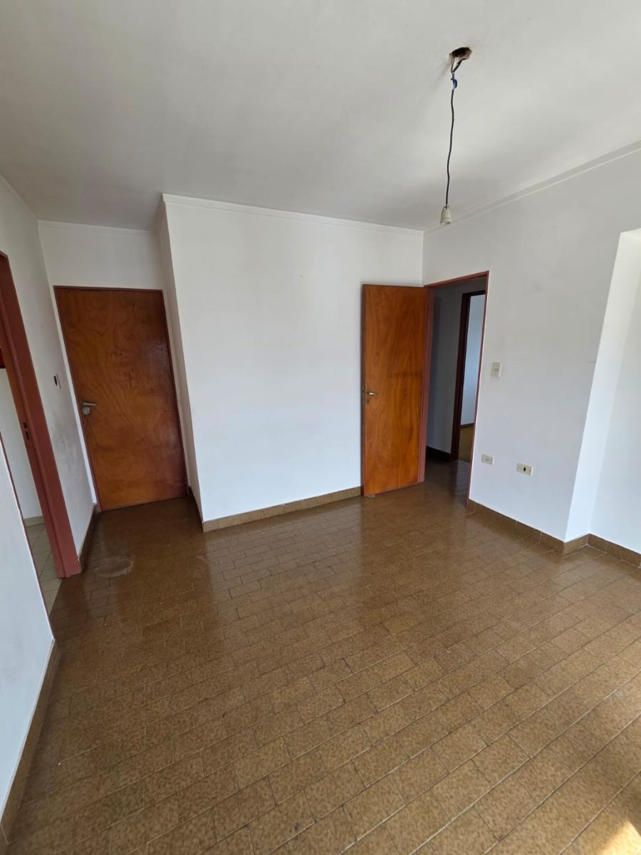 Departamento 2 dormitorios al frente - 2