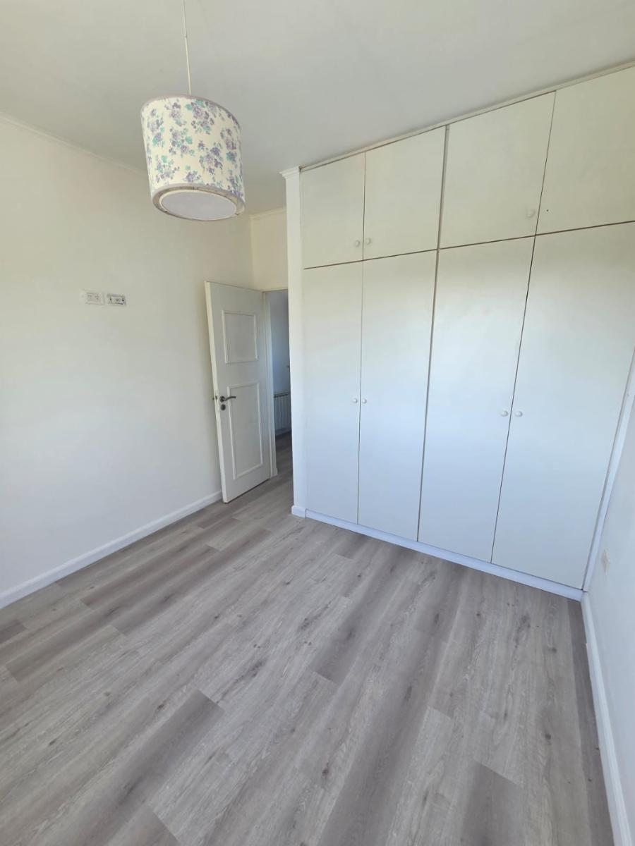 Casa 4 dormitorios con pileta - 18