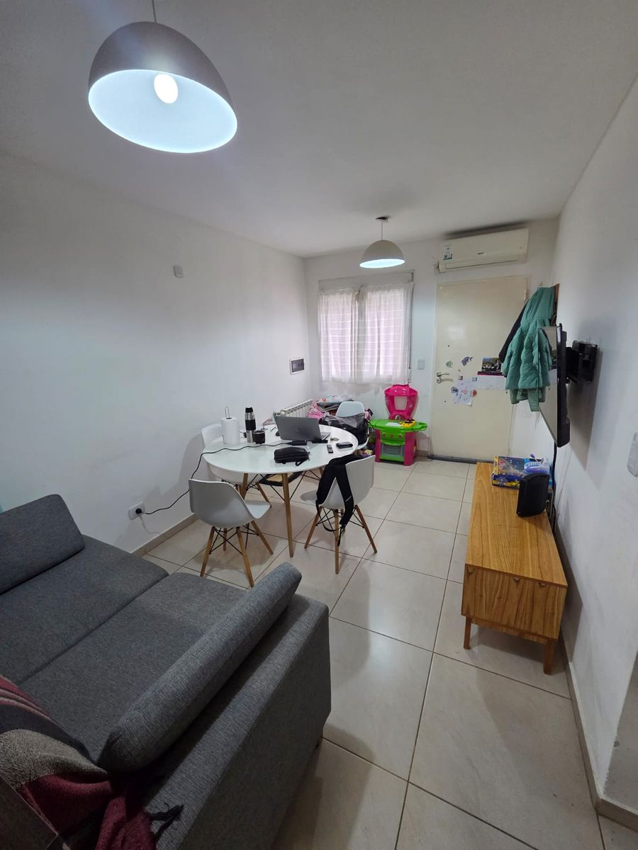 Departamento 2 dormitorios con cochera - 4