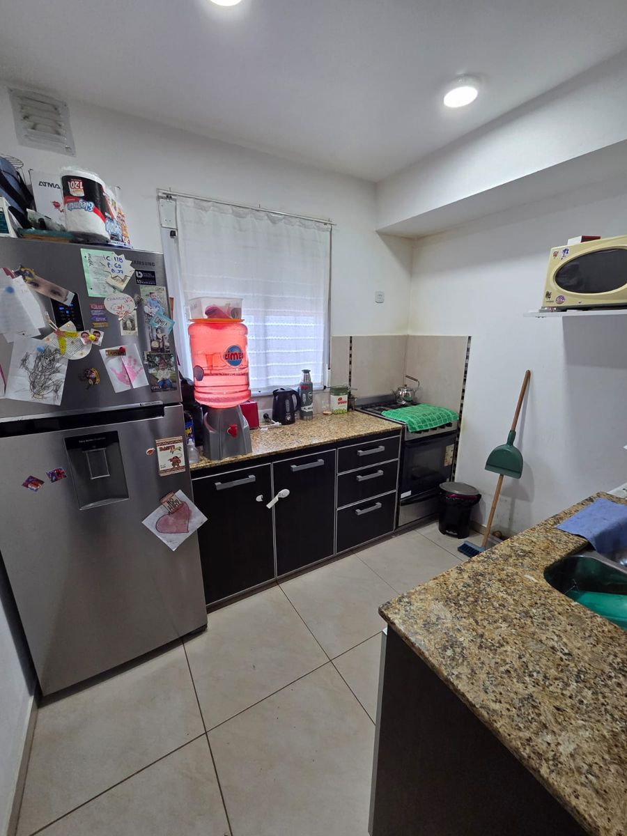 Departamento 2 dormitorios con cochera - 6