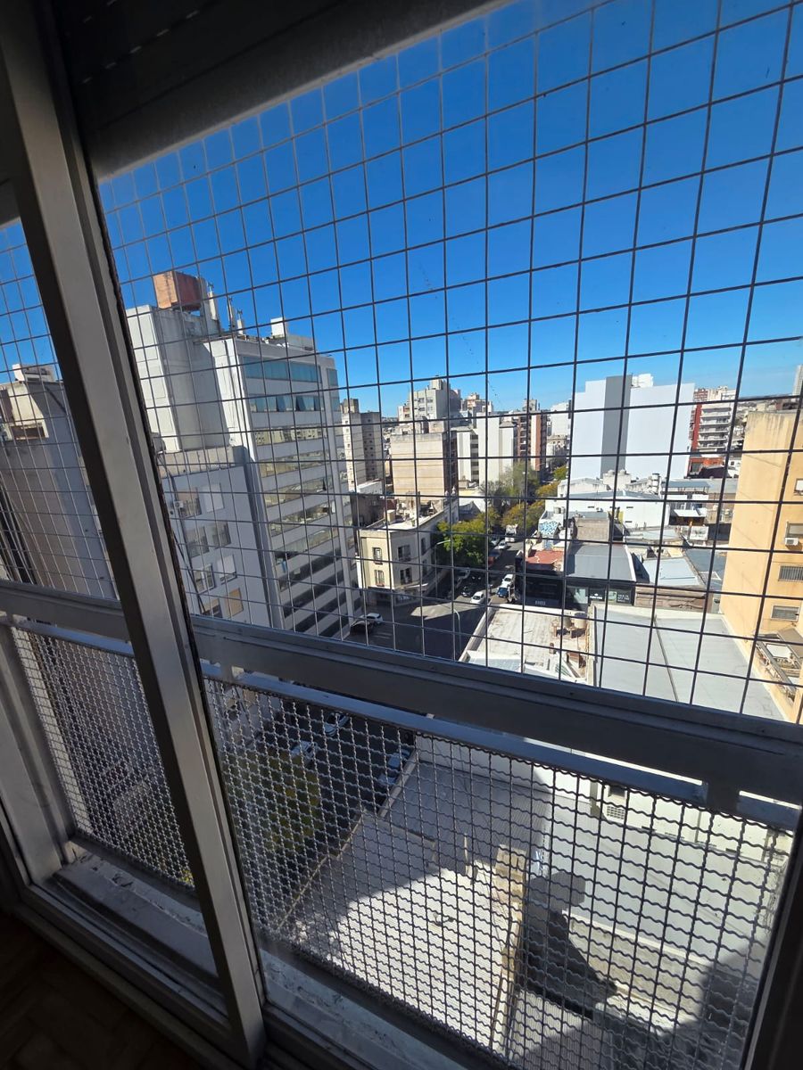 Departamento 3 dormitorios c/cochera - 2