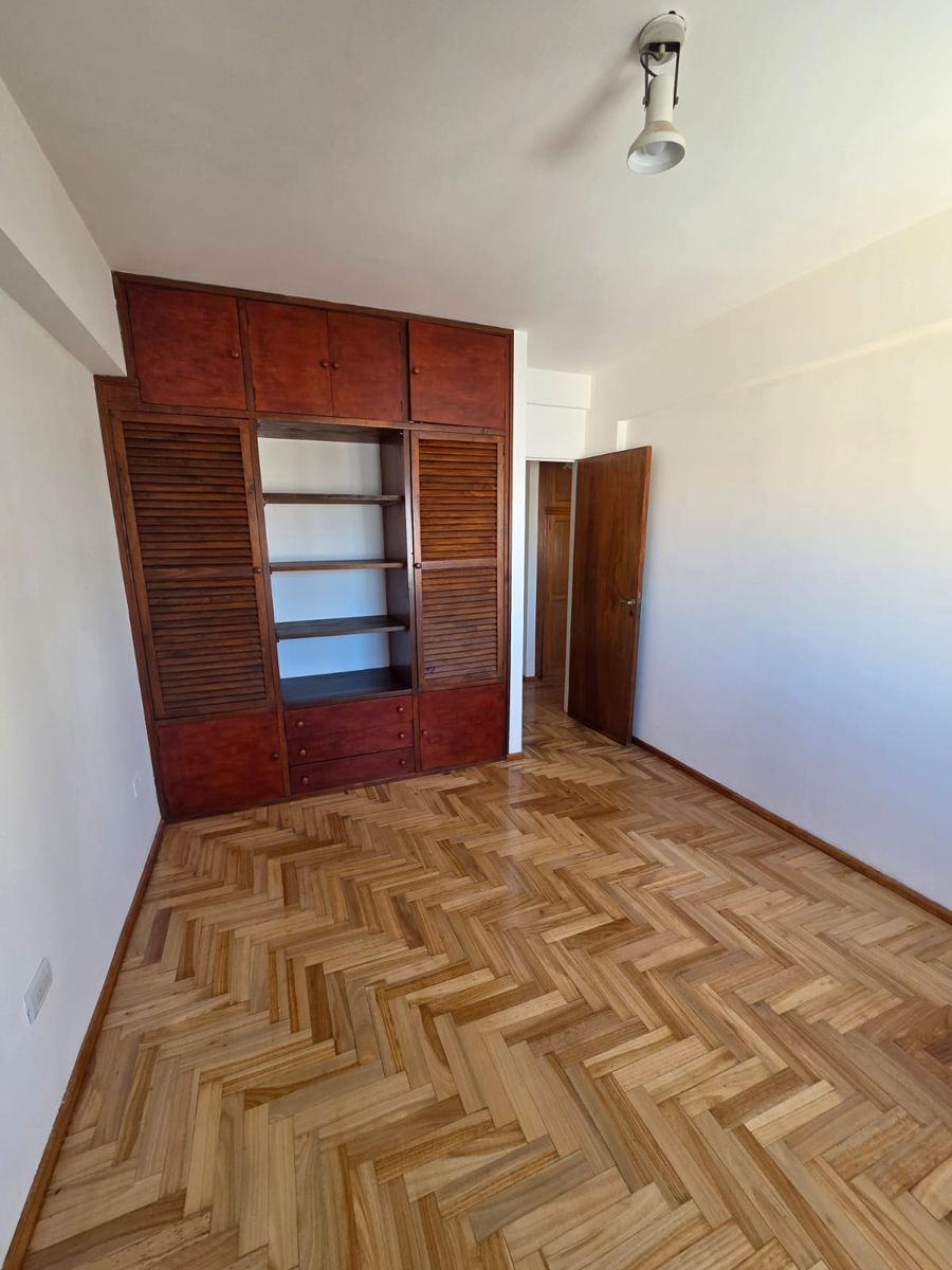 Departamento 3 dormitorios c/cochera - 10
