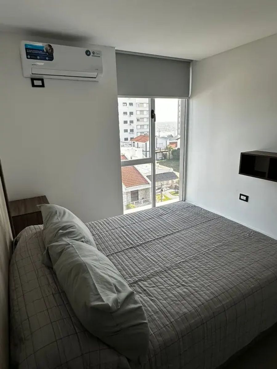 Departamento En Alquiler Monte Hermoso 2 Dorm Pileta Climatizada Y Cochera Ver Video — foto 12