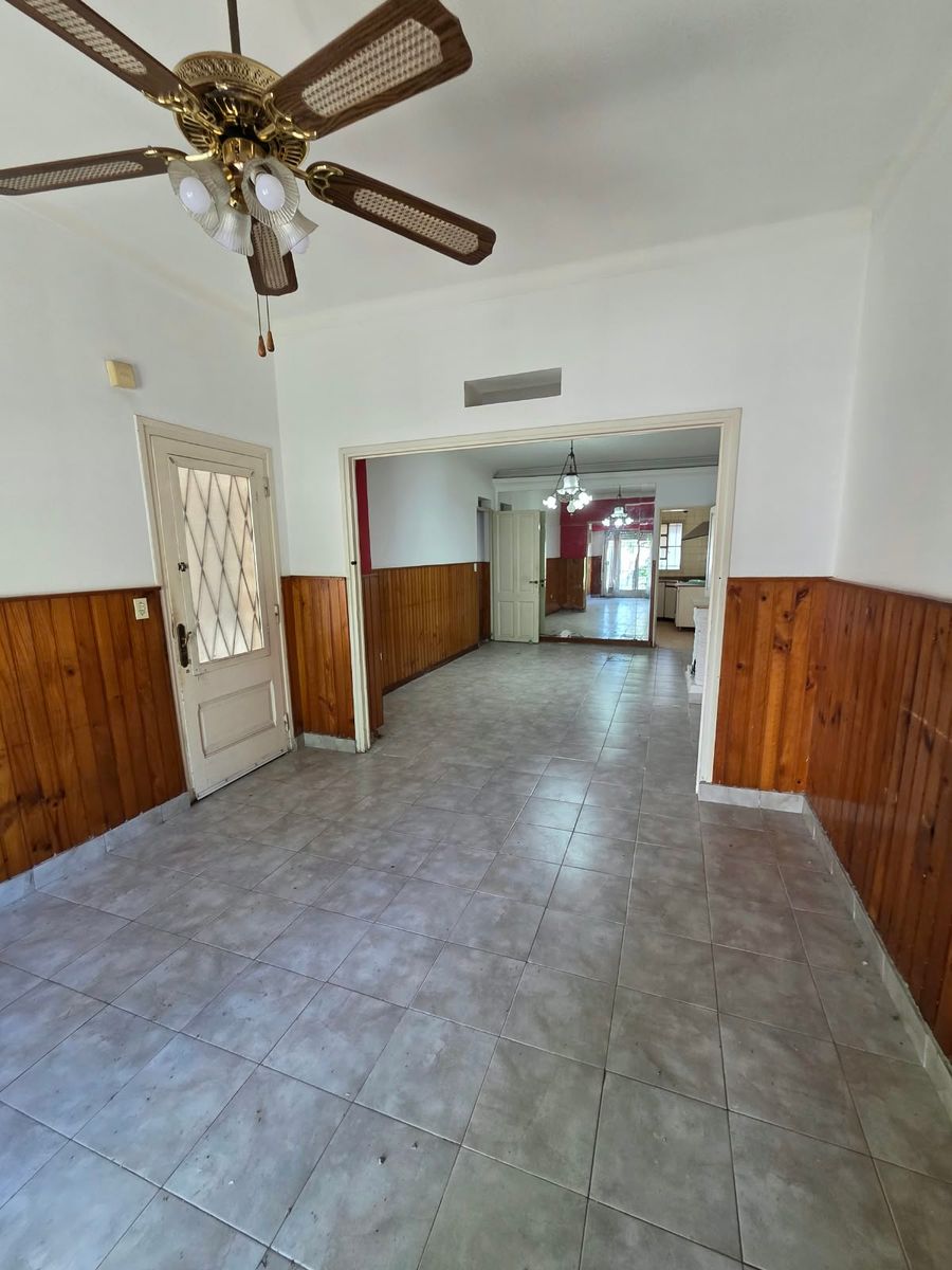 Casa 3 dormitorios c/garaje — foto 6