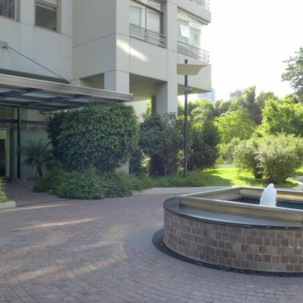 EXCLUSIVO DEPT 4 AMB, COCHERA Y DOS BAULERAS QUARTIER SINCLAIR PISO ALTO VISTA AL RIO U$S630.000 — foto 4