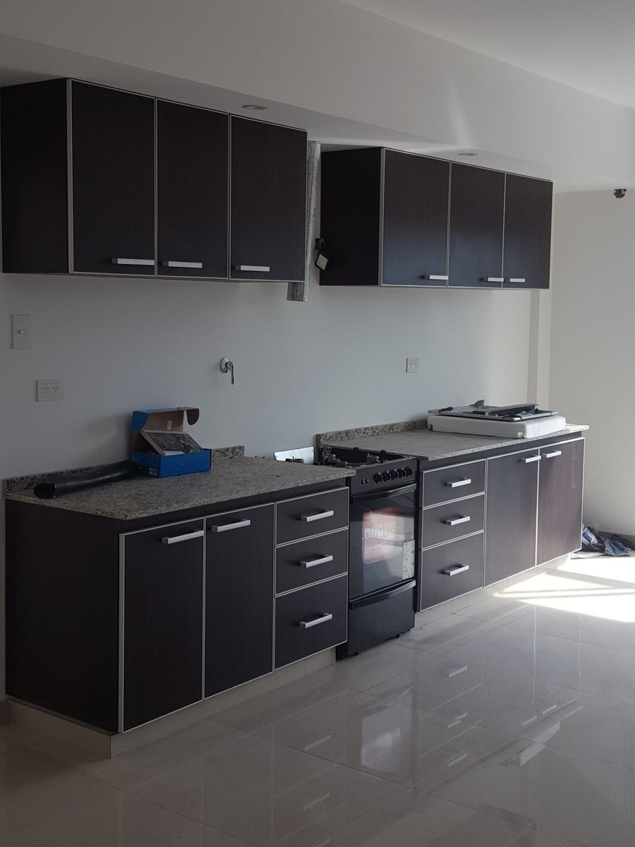 EXCELENTE DEPARTAMENTO EN LONGCHAMPS CENTRO - 7