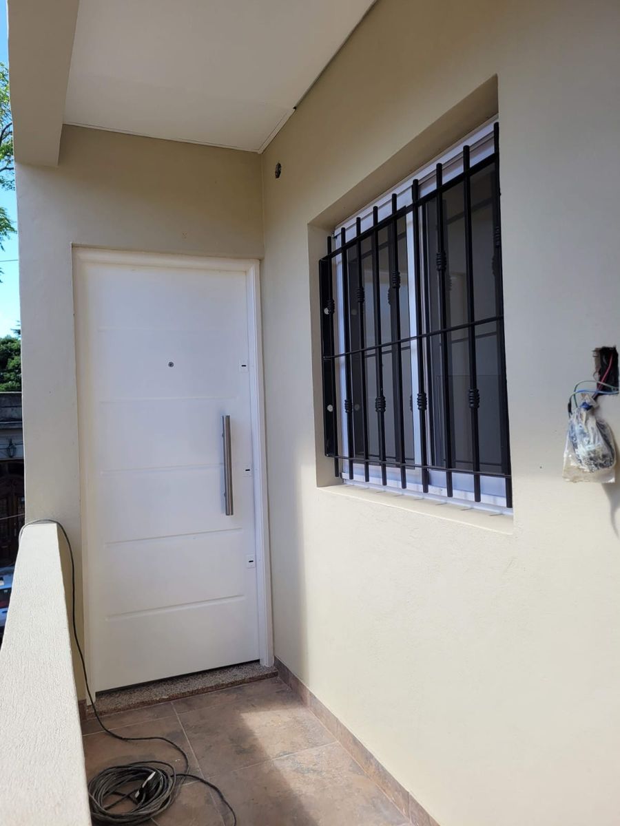 DEPARTAMENTO EN ALQUILER EN ADROGUE - 5
